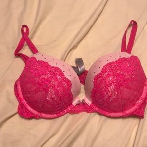 Dream Angles push up bra